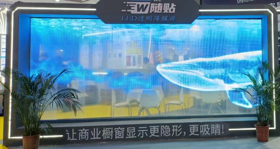 P6 Сверхтонкая прозрачная светодиодная пленка для внутренней видеостены Простая установка с печатными платами RGB DC5V